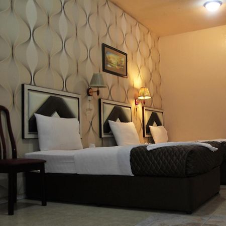 Al Kawakeeb Hotel By Gemstones Dubai Eksteriør billede