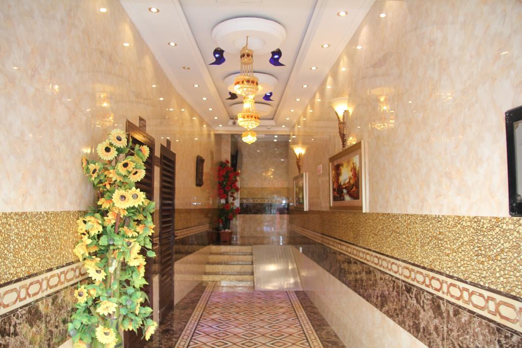 Al Kawakeeb Hotel By Gemstones Dubai Eksteriør billede