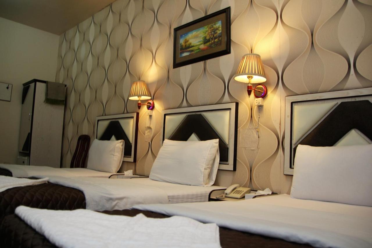Al Kawakeeb Hotel By Gemstones Dubai Eksteriør billede